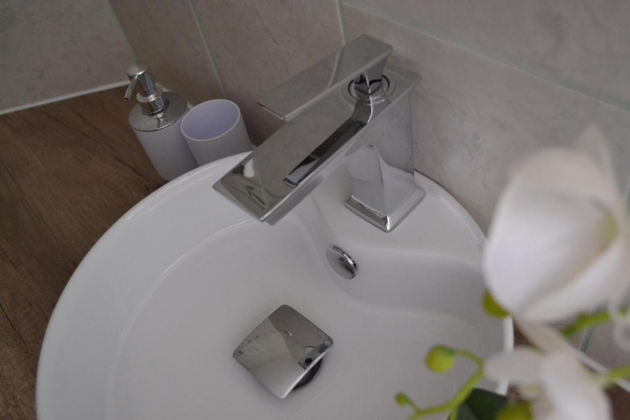 Pokoje Goscinne U Hanki Jastrzębia Góra Exterior foto